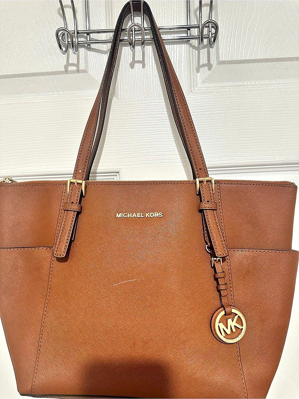 Michael Kors Jet Set Medium Saffiano Leather Top-Zip Tote Bag Brown